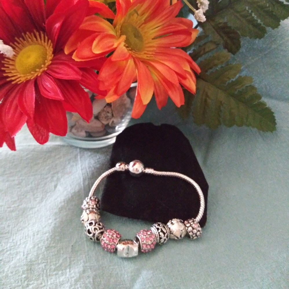 Love and Flower Bracelet